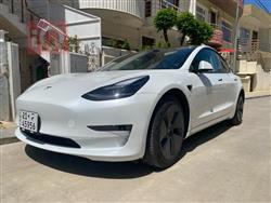 تێسلا مۆدێل 3